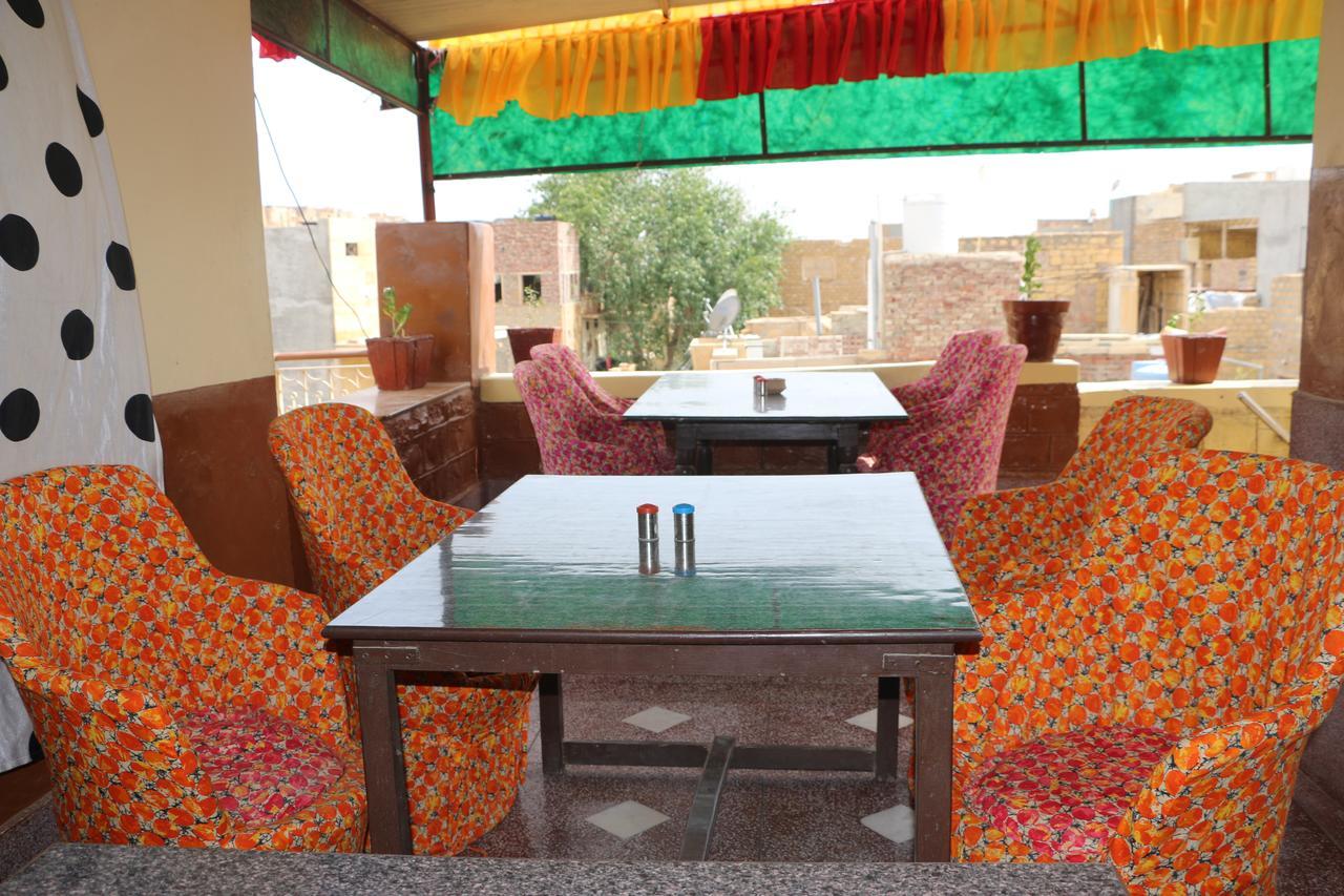 Ratan Hostel Jaisalmer Dış mekan fotoğraf